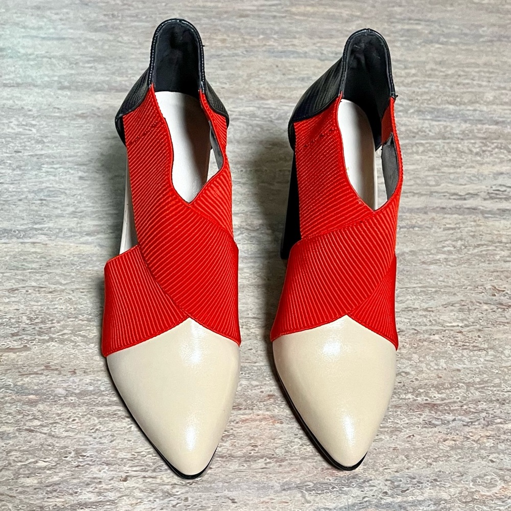 NWOB JADYROSE pointy heeled shoes
